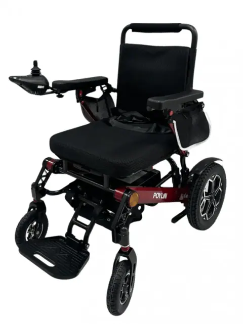 Poylin P206S Ultra Hafif Katlanabilir Akülü Sandalye - 1
