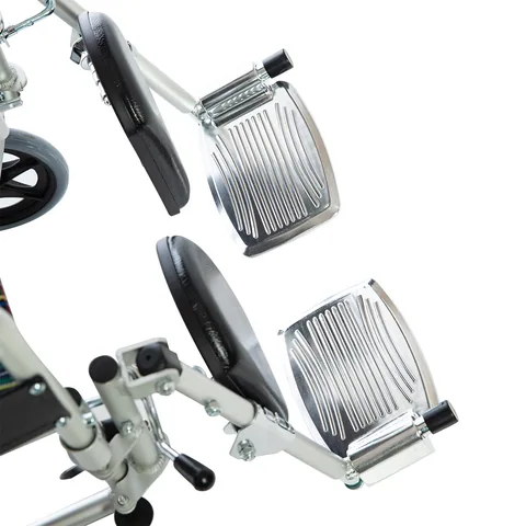 RÖMER R254 Sırtı Yatarlı Manuel Tekerlekli Sandalye 7