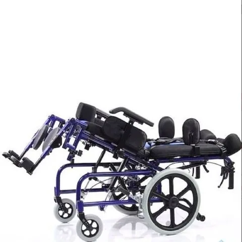 RÖMER R358 Spastik Çocuk Tekerlekli Sandalye 4